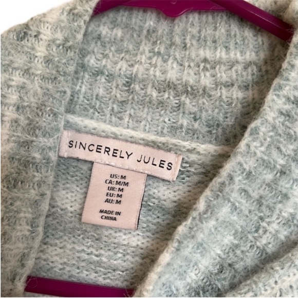 Sincerely Jules Fuzzy Cropped Sweater - Picture 5 of 5